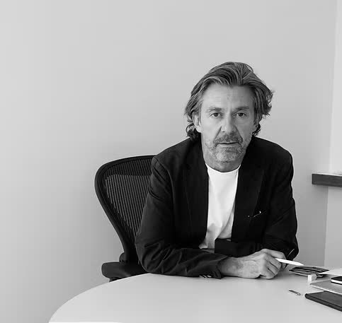 Arq. Guillermo Díaz de Sandi